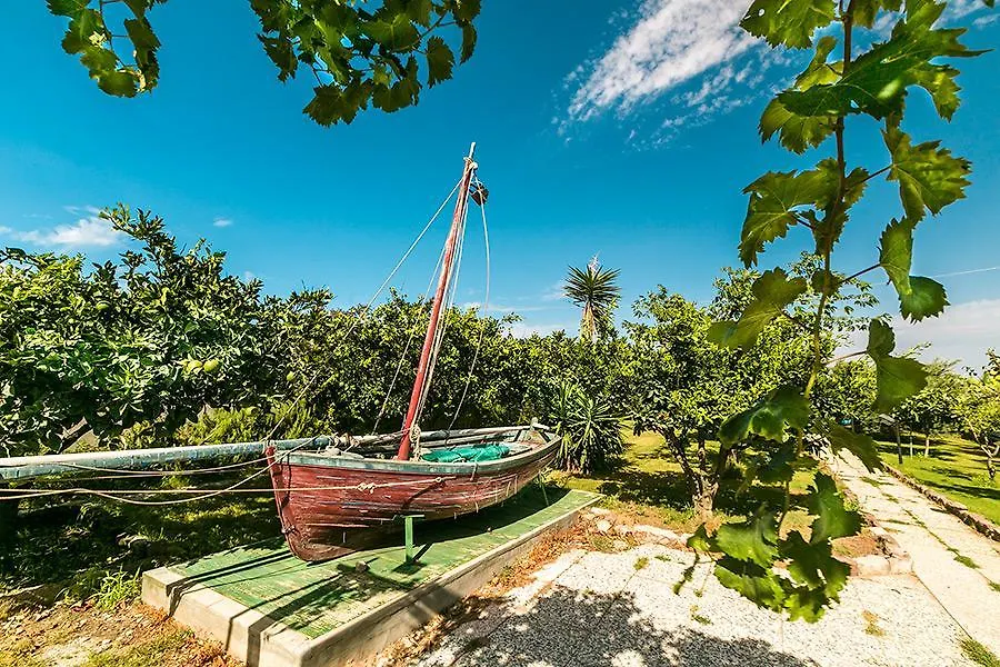 Calasetta Four Seasons Bed & Breakfast 0*,  İtalya